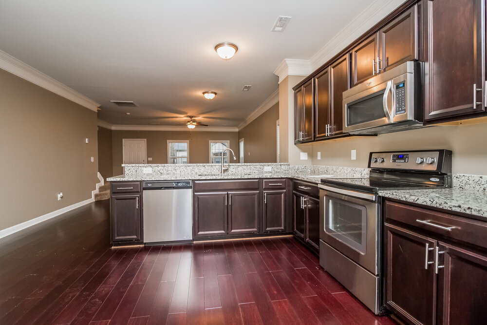 Building Photo - 2232 Dale View Dr