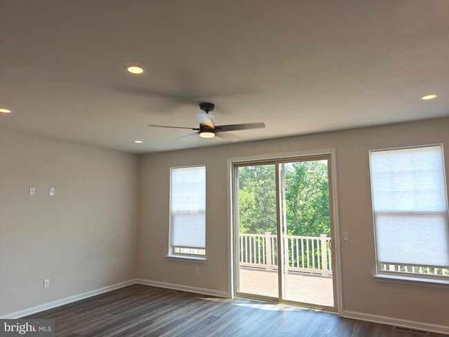 Building Photo - 9409 Barnes Lp