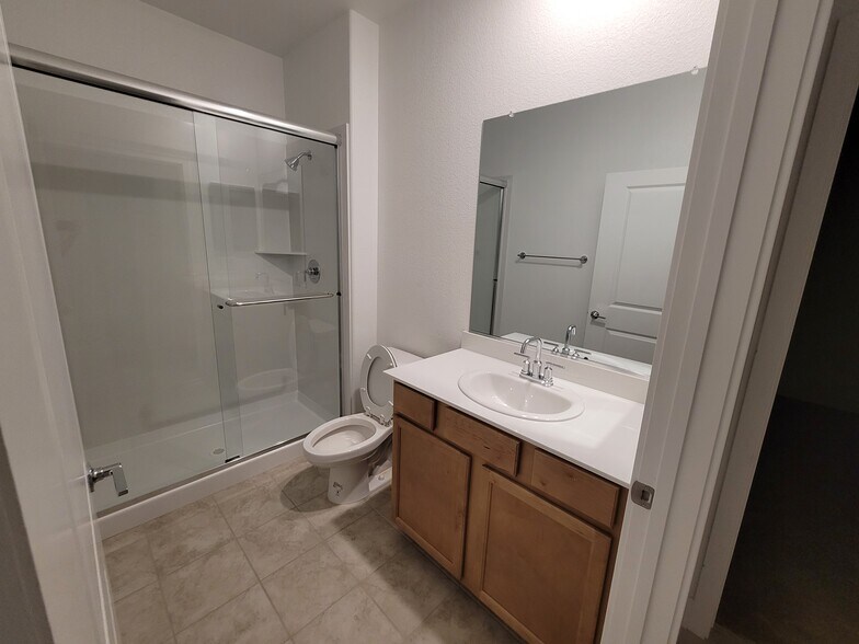 Building Photo - 8055 Monterey Pebble Way