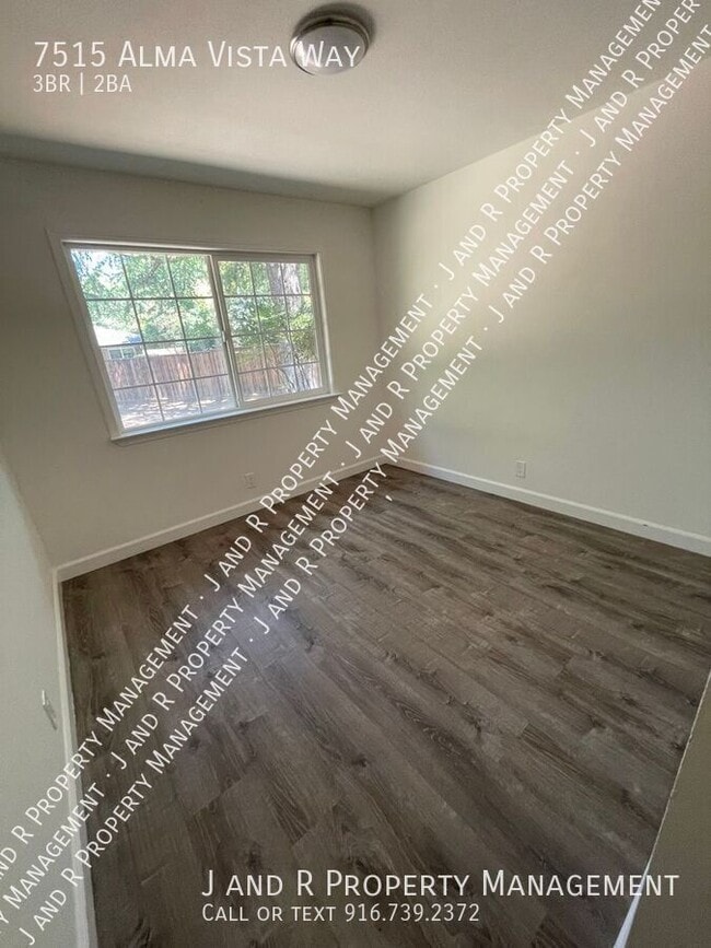 Building Photo - 7515 Alma Vista Wy
