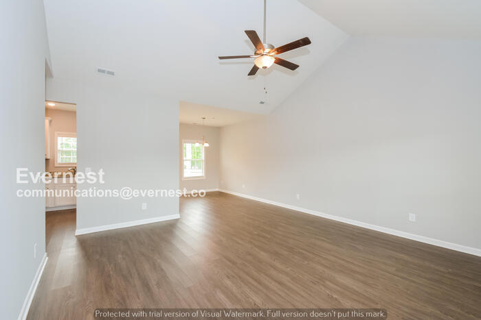 Building Photo - 1408 Pipeline Ave