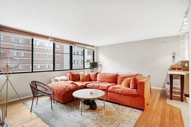 Building Photo - 1245 13th St NW