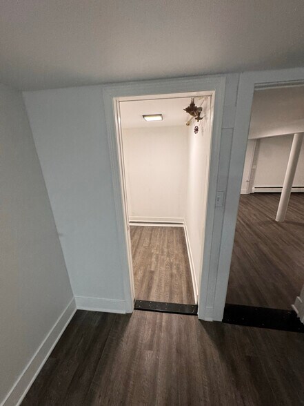 Building Photo - 3521 Oak Ave