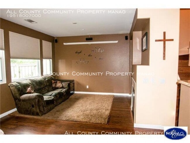 Building Photo - 31074 Strawberry Tree Ln