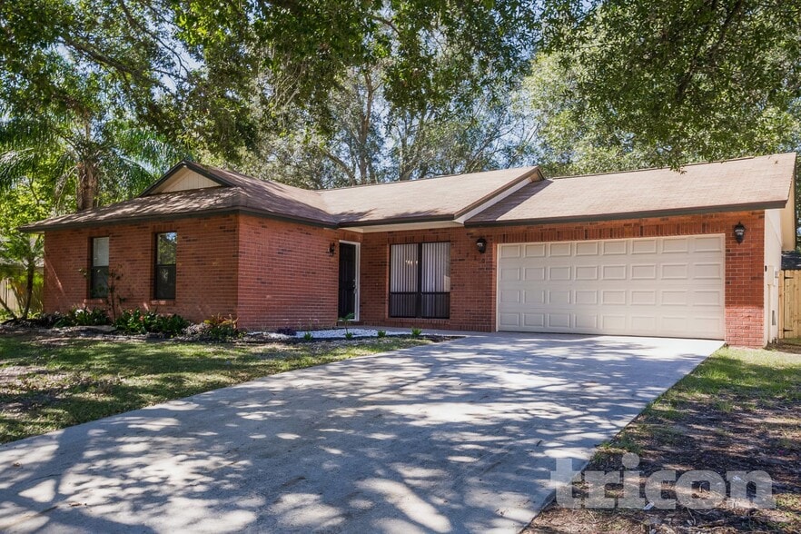 Building Photo - 1710 Newland Pl