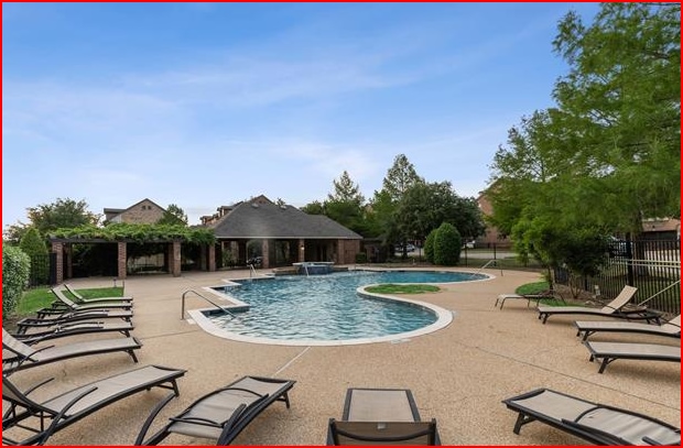 Building Photo - 1503 Biltmore Ln