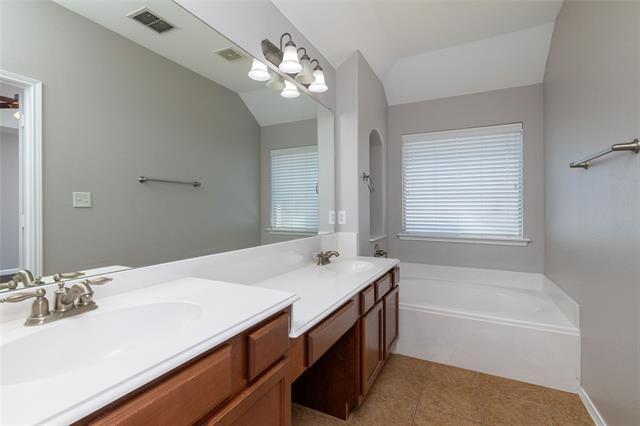 Building Photo - 115 Bear Claw Ct