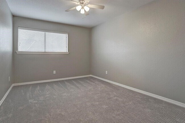 Building Photo - 12625 Memorial Dr