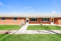 Building Photo - 425-453 Ogden Road