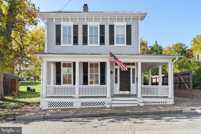 Primary Photo - 209 N Washington St
