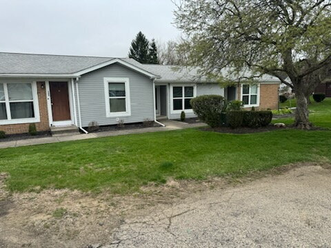 Building Photo - 1 Bed Single Level Apartment