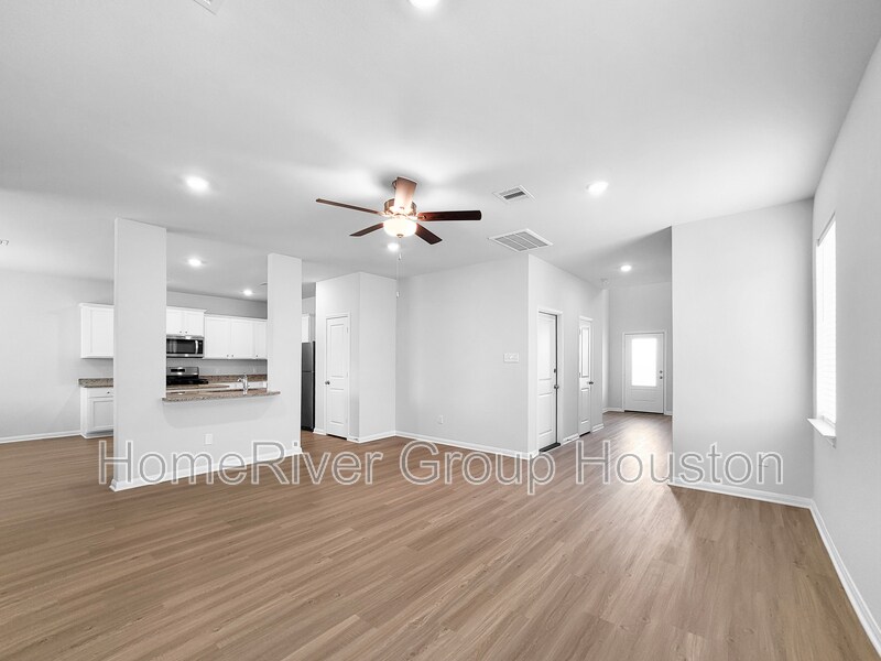 Building Photo - 2502 Green Jasper Dr