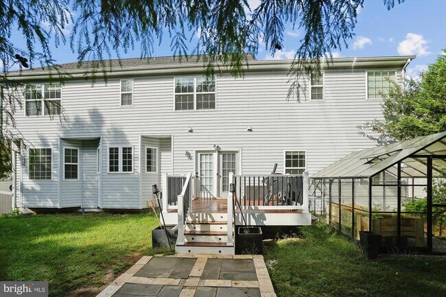 Building Photo - 8761 Ellis Mill Dr