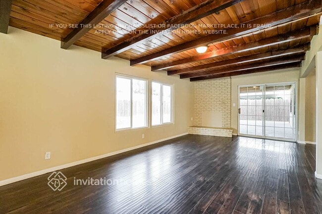 Building Photo - 7943 Newcastle Ave