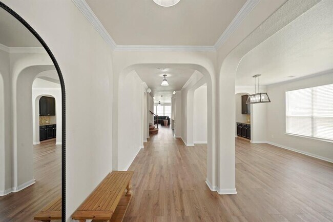 Building Photo - 20358 Mathis Landing Dr