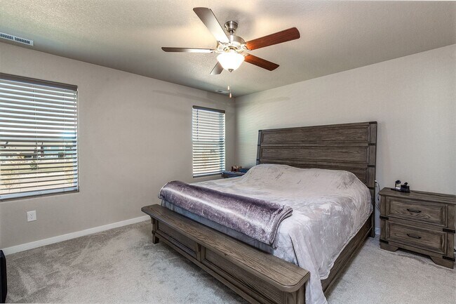 Building Photo - Single Family Home for Rent