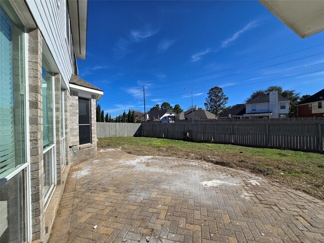 Building Photo - 18819 Harbor Key Cir