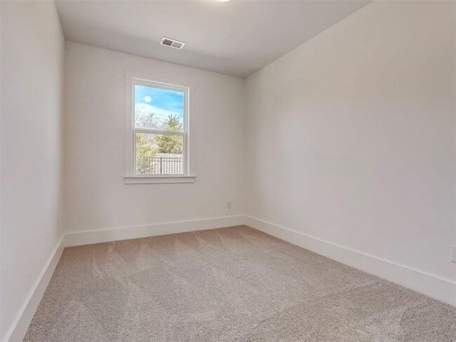 Building Photo - 1632 Gunnin Trce NW