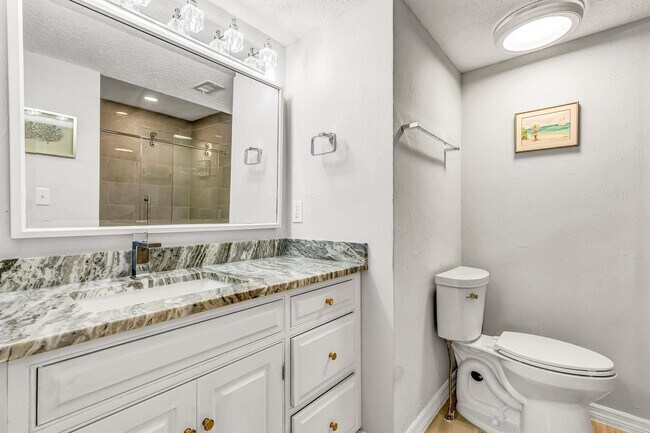 Building Photo - Available April 1st, 2026