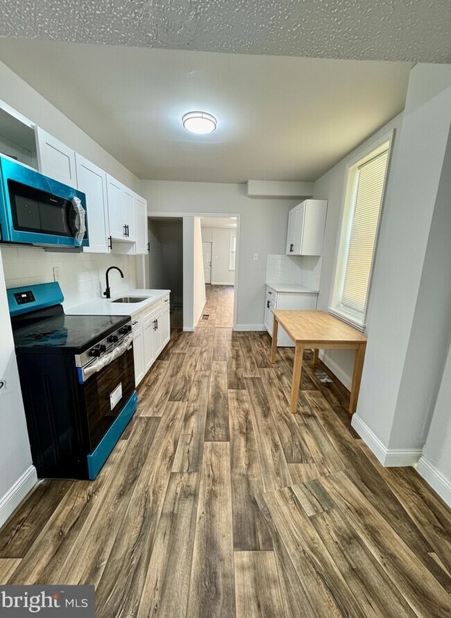 Building Photo - 3125 Ruth St