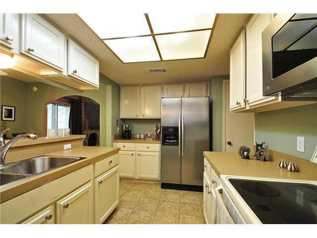 Building Photo - 11421 Pyreneese Dr