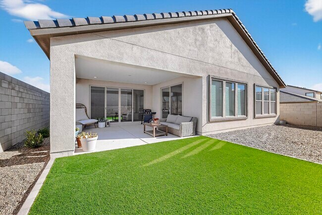 Building Photo - 8345 Salinger Wy NW