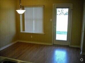 Building Photo - "Charming 3-Bed Oasis with 2.5 Baths in Pr...