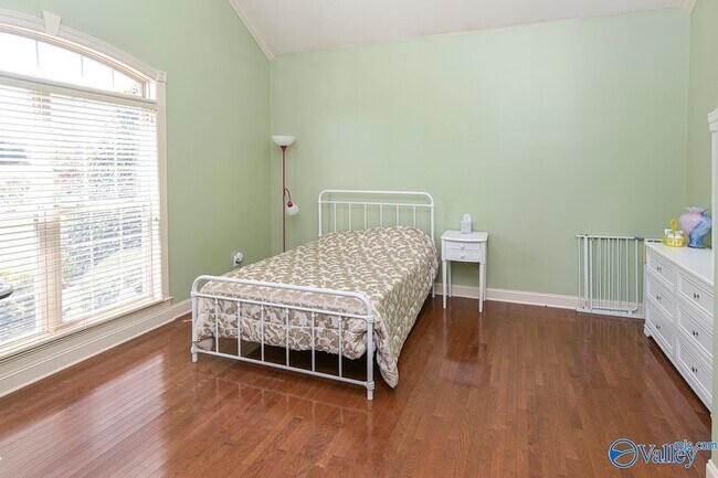 Building Photo - 4409 SE Hampton Ridge Dr
