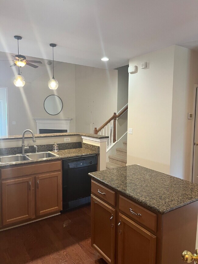 Building Photo - "Charming 3-Bed Home on Kemberton Court: Spacious Living with 2.5 Baths in Nolensville!" Communit...