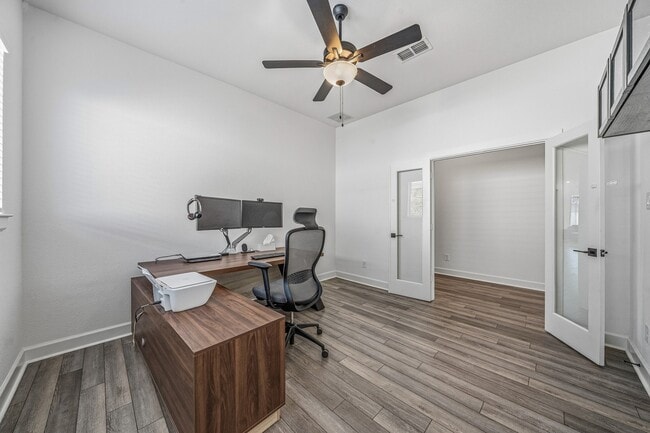 Building Photo - 7415 Denali Dr