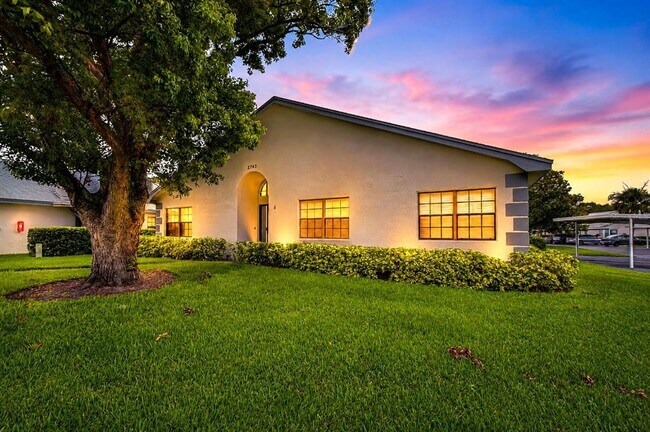 Building Photo - 2749 Countryside Blvd