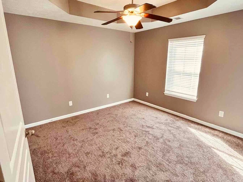 Building Photo - 1209 Woodall Rd