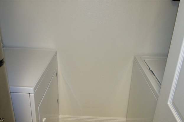 Building Photo - 12591 Equestrian Cir