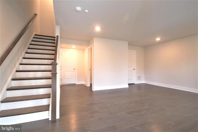 Building Photo - 4856 Stump Rd