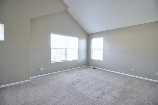 Building Photo - 16472 Teton Dr