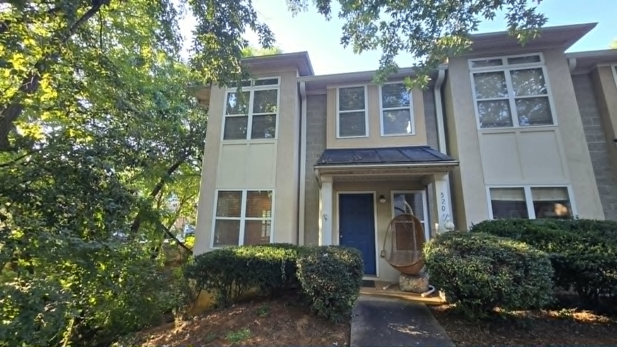 Building Photo - 520 Patterson St