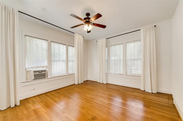 Building Photo - 6155 Richmond Ave