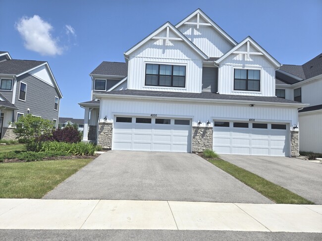 Building Photo - 4200 Chelsea Mnr Cir