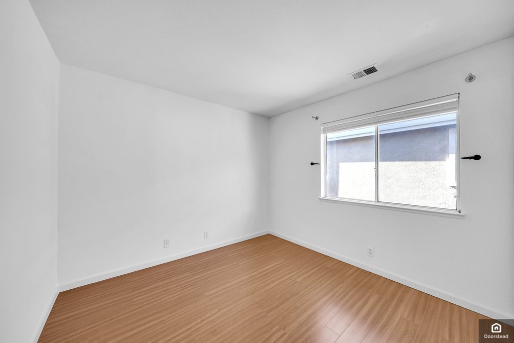 Building Photo - 1776 Wayne Cir
