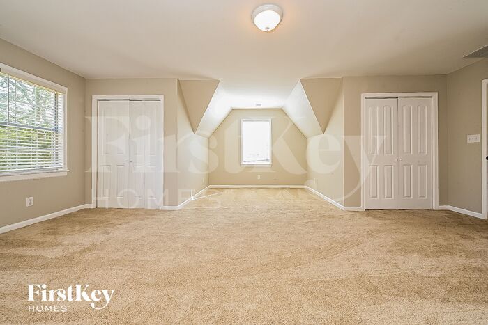 Building Photo - 255 Brookclear Ln