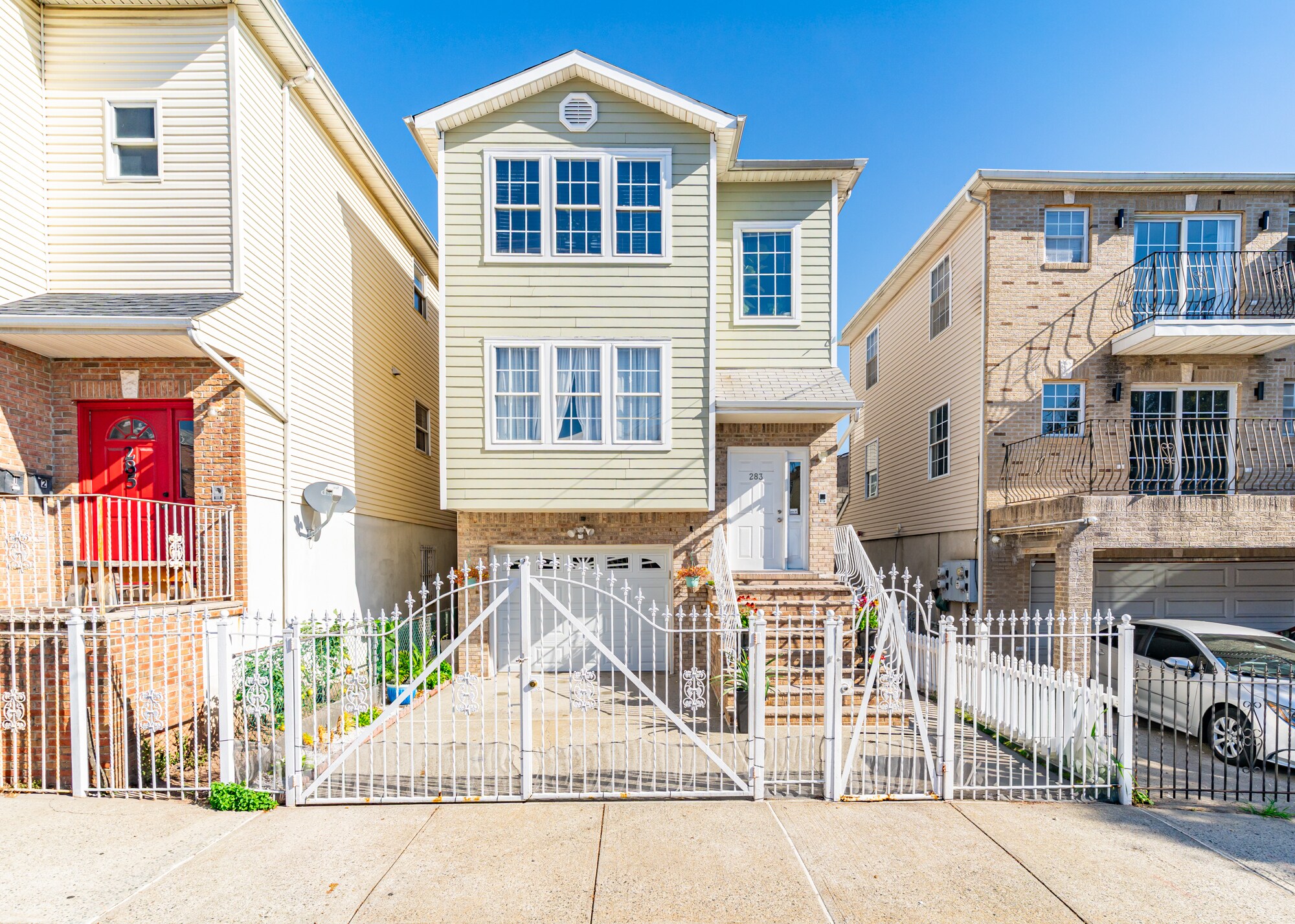 Exterior - 283 Orange St