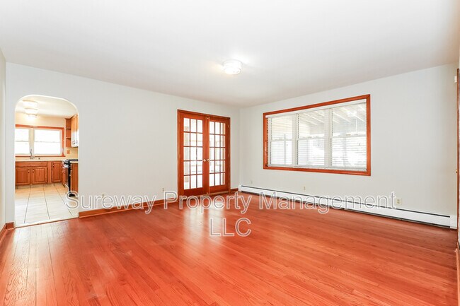 Building Photo - 442 Chews Landing Rd