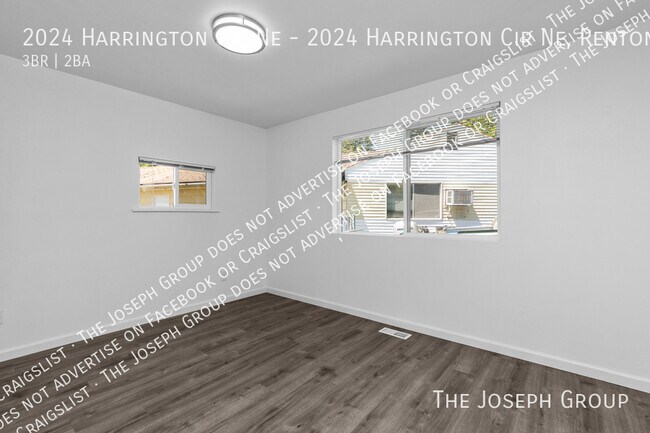 Building Photo - 2024 Harrington Cir NE
