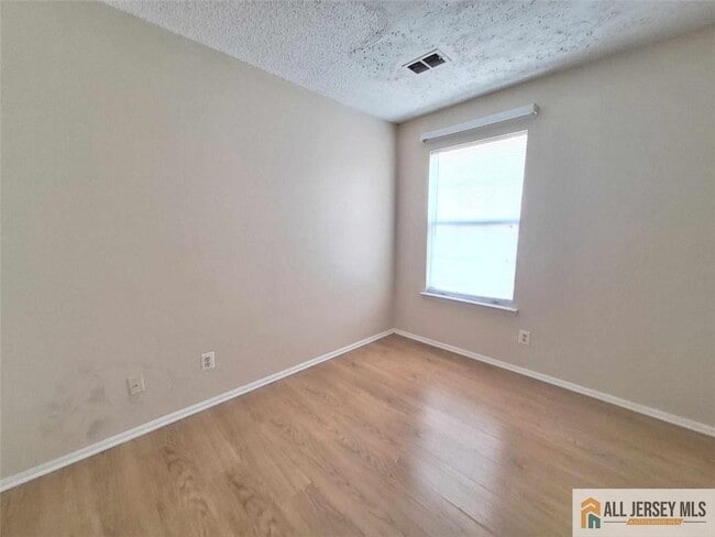 Building Photo - 511 Sunshine Ct