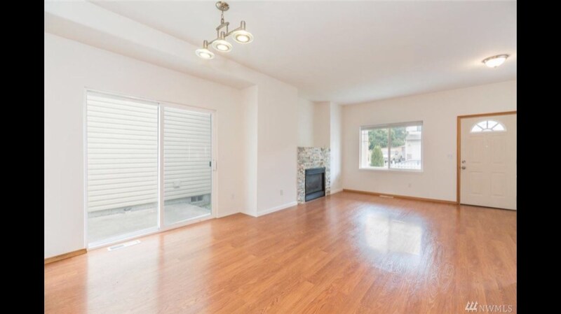 Building Photo - 20621 12th Ave S