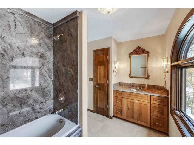 Building Photo - 7210 Juniper Ave