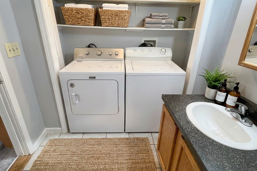 Building Photo - 336 Washington Ave