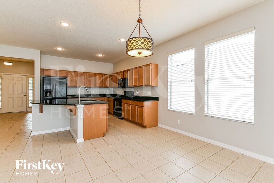 Building Photo - 2716 Barclay Ln