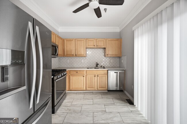 Building Photo - 1010 Society Way