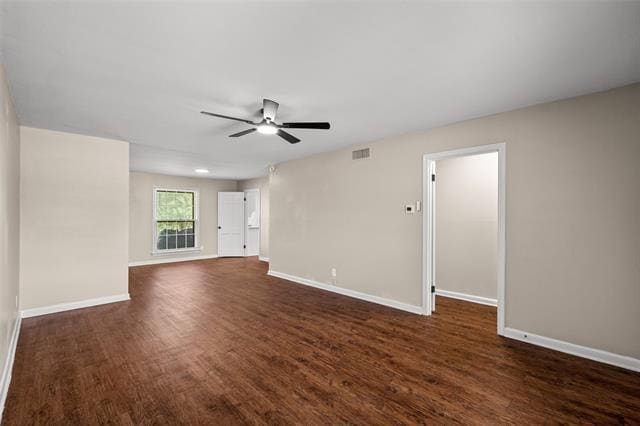 Building Photo - 1747 Mariposa Dr